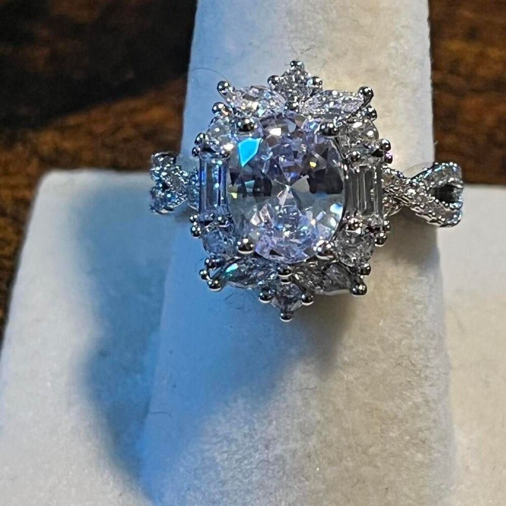 Women's Silver and Grey Jewelry